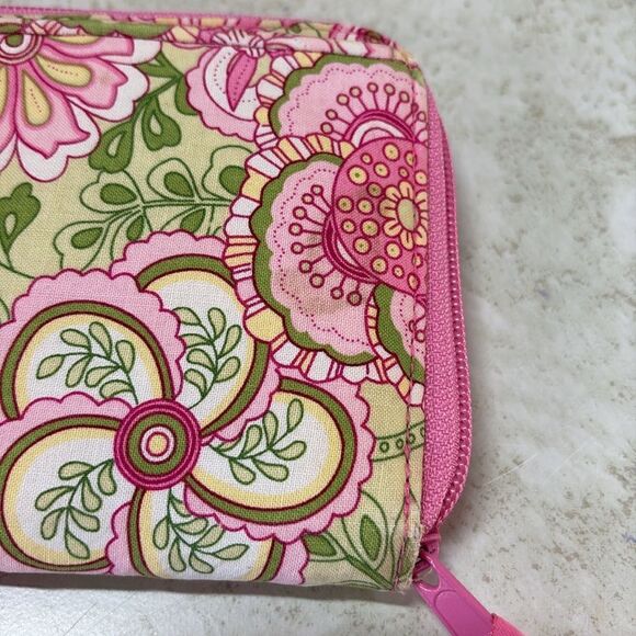 Vera Bradley Petal Pink Travel Wallet - Picture 6 of 6